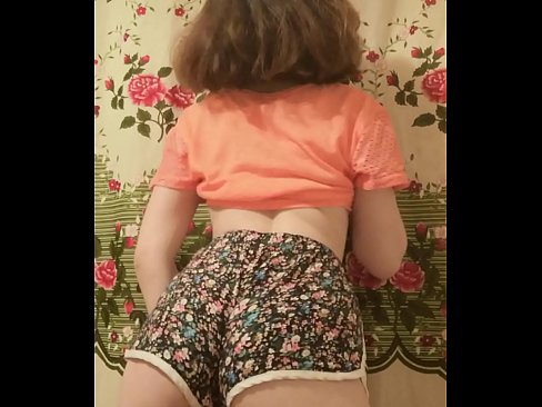 ❤️ 섹시한 젊은 아기 스트립 떨어져서 그녀의 반바지 에 카메라 ️ 슈퍼 섹스 우리 ko.com-porn-mz.ru ﹏
